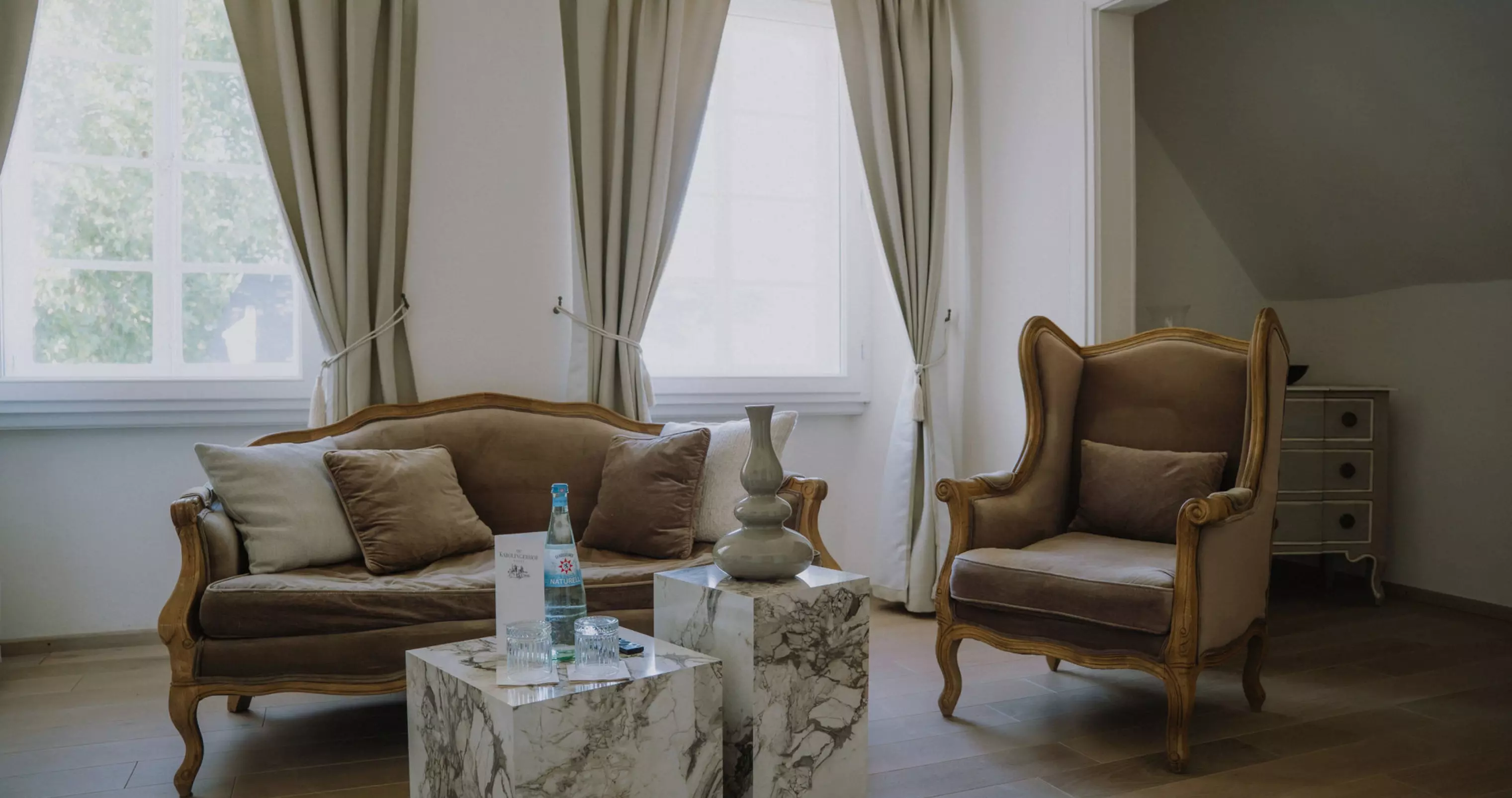 Einblick Zimmer im Karolingerhof